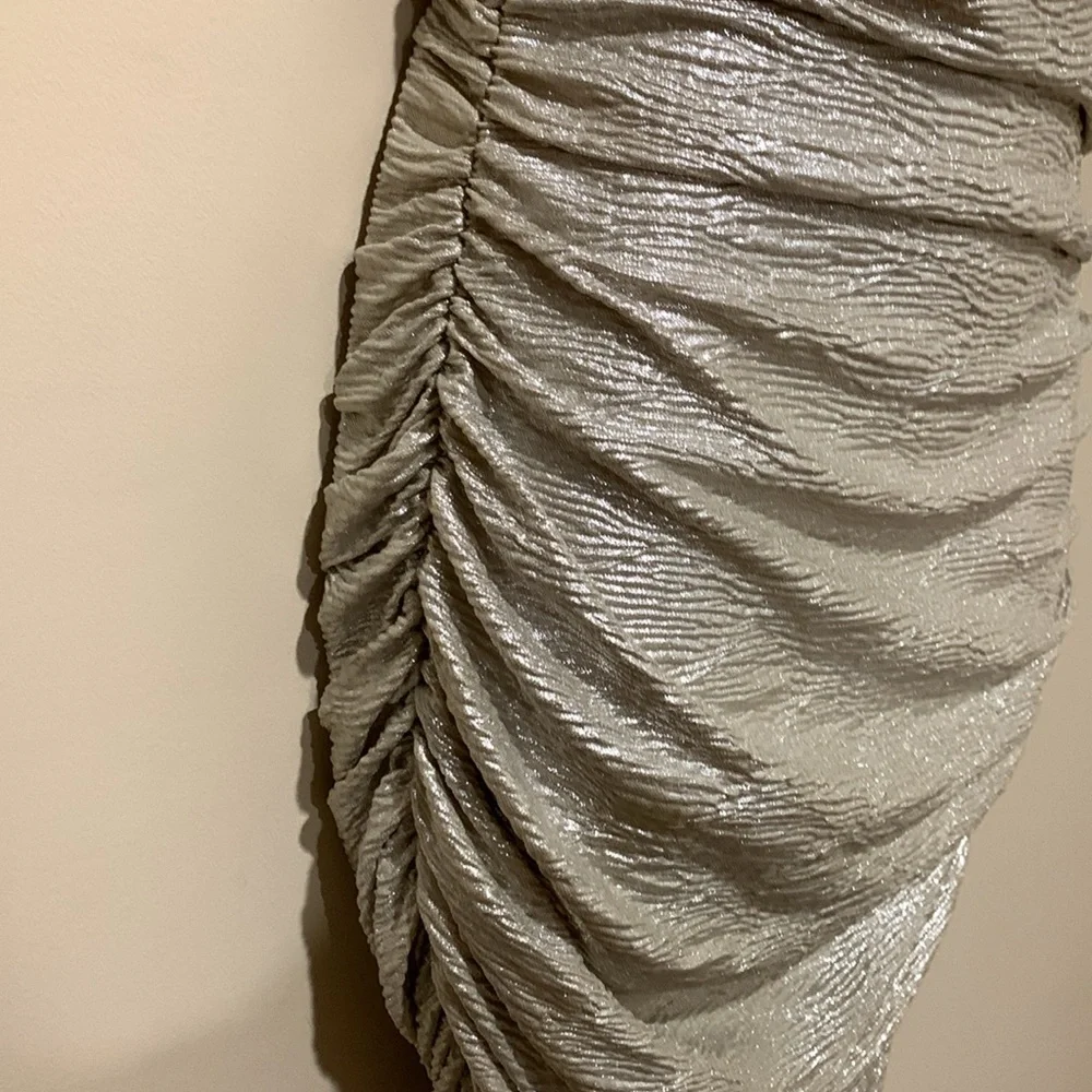 VENUS dress - Picture 4 of 8